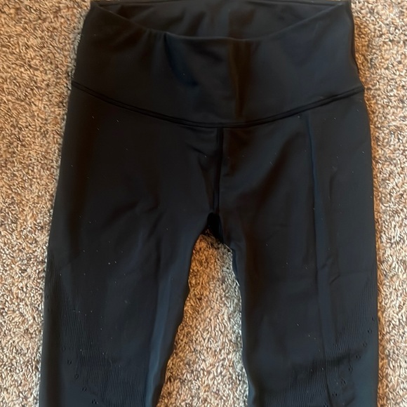 Lululemon leggings with see through cut outs down legs - Picture 2 of 10